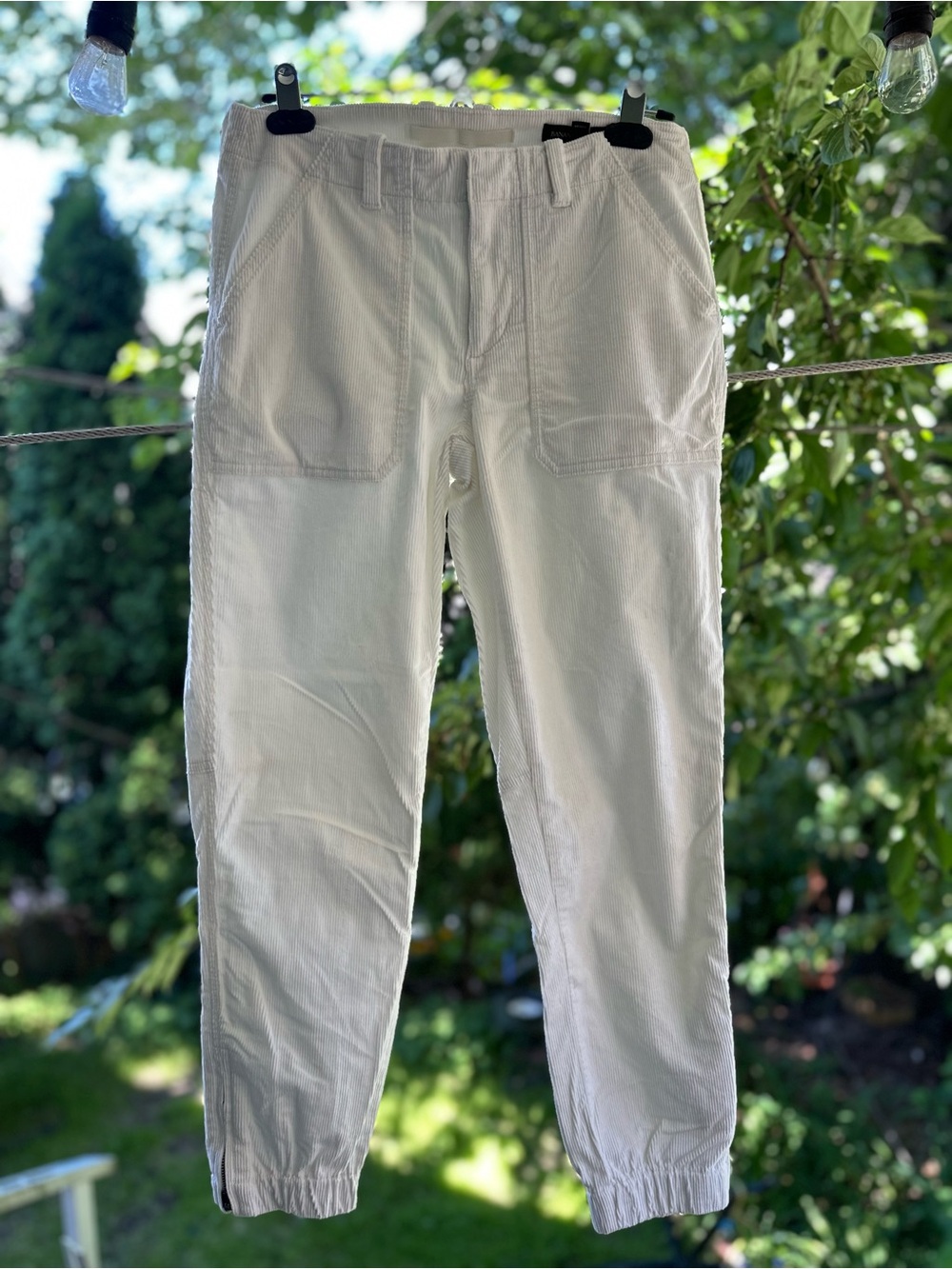 Banana Republic White Corduroy Jogger Pants
